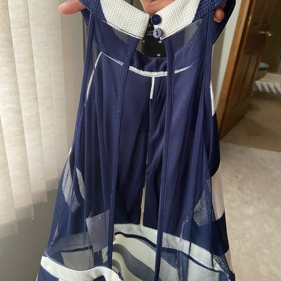 NWT Navy and white striped open back dress - Picture 4 of 6